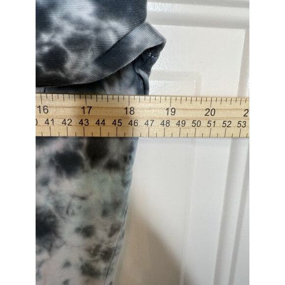 Pink Victoria's Secret Tie Dye Shirt Women's XS Long Sleeve Tee Black Blue Crew - Picture 6 of 8